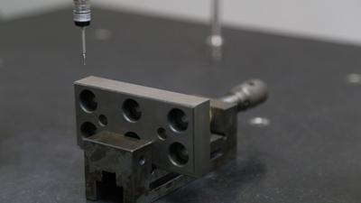 Координатно-измерительная машина (CMM)